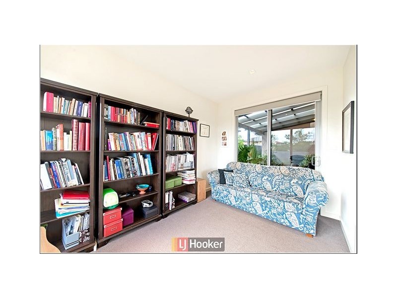 15 Whitington Street, Franklin ACT 2913