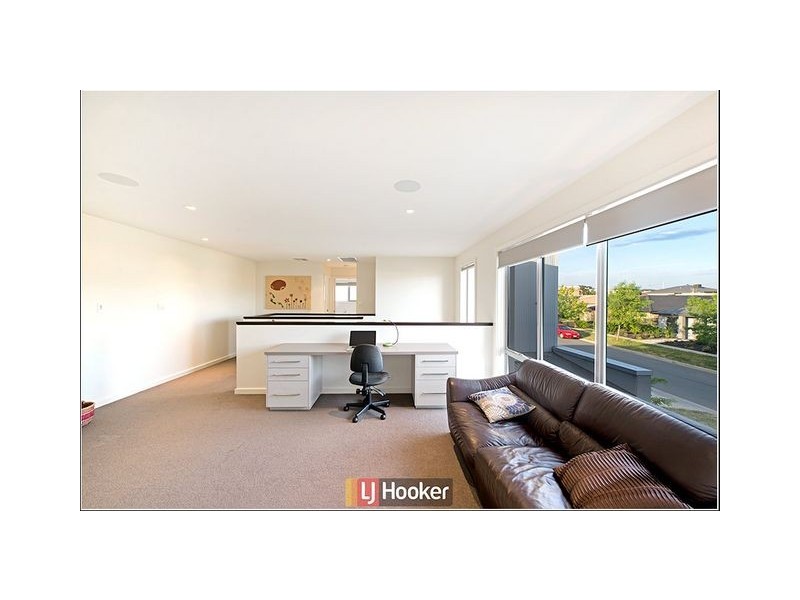 15 Whitington Street, Franklin ACT 2913