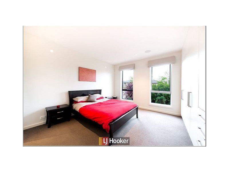 15 Whitington Street, Franklin ACT 2913