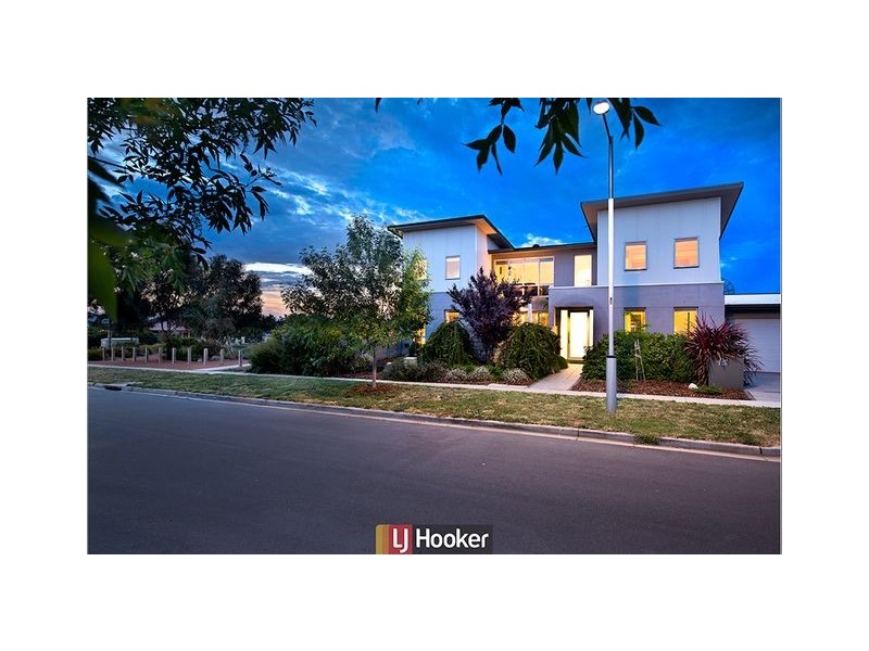 15 Whitington Street, Franklin ACT 2913