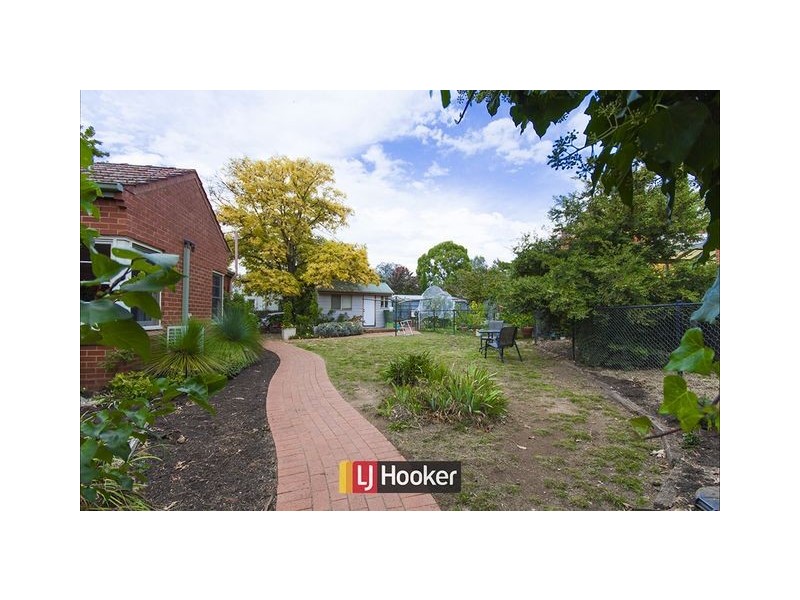 2 Meehan Gardens, Griffith ACT 2603