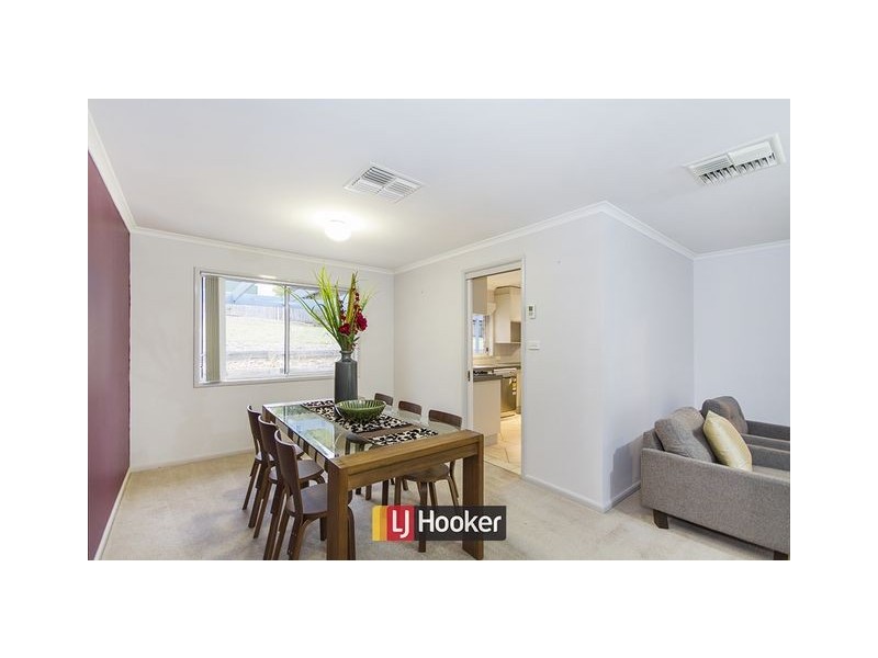 10 Lienhop Street, Theodore ACT 2905