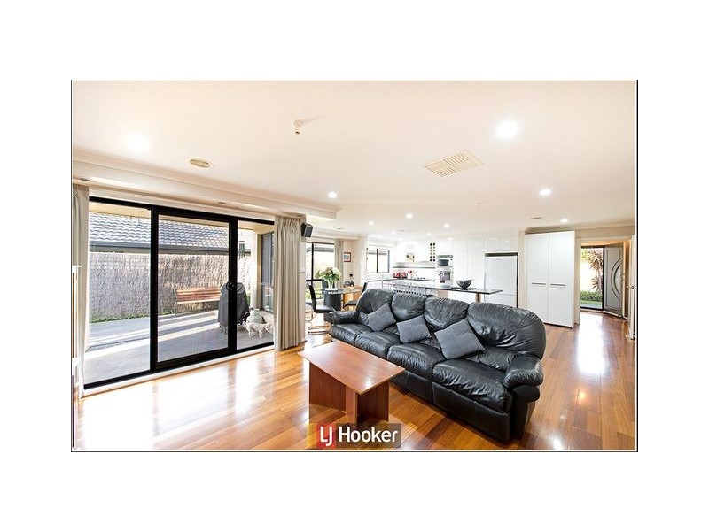 25 Eva West Street, Gungahlin ACT 2912