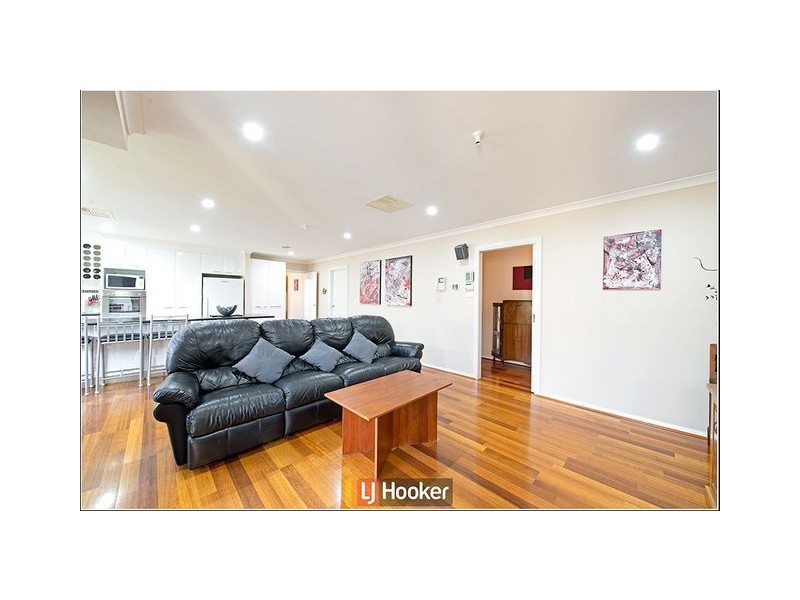 25 Eva West Street, Gungahlin ACT 2912