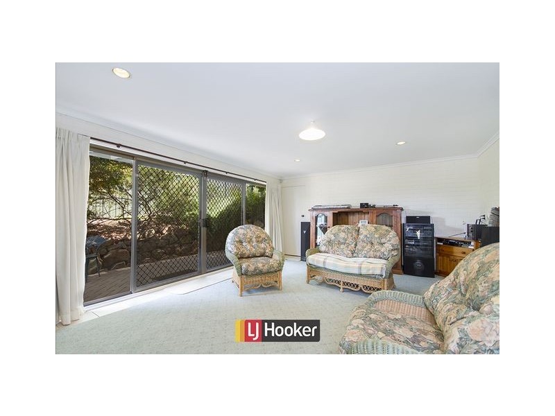 14 Molineaux Place, Farrer ACT 2607
