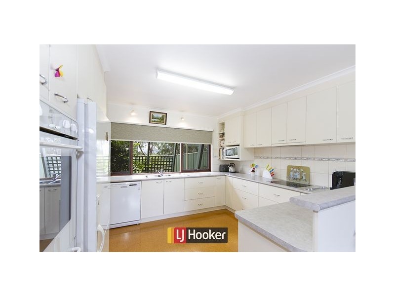 14 Molineaux Place, Farrer ACT 2607