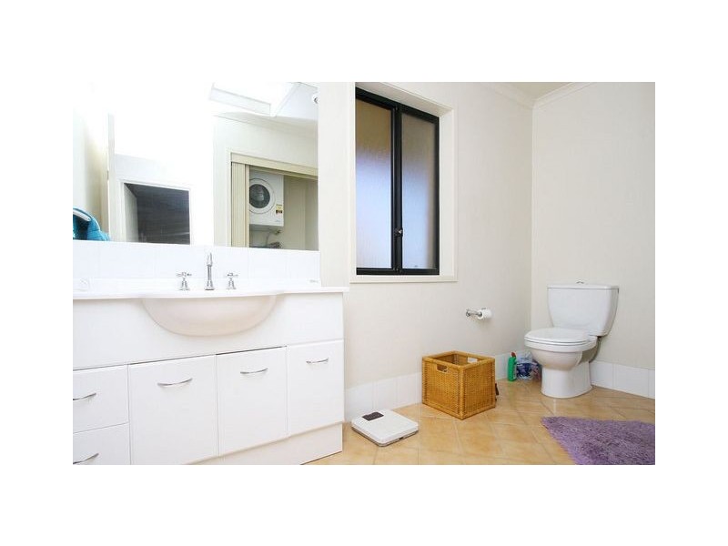 8/35 Anthony Rolfe Avenue, Gungahlin ACT 2912