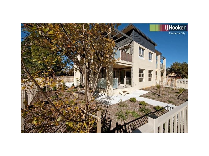 2/13 Burra Place, Braddon ACT 2612