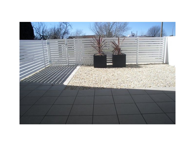 8/76 Leichardt Street, Griffith ACT 2603