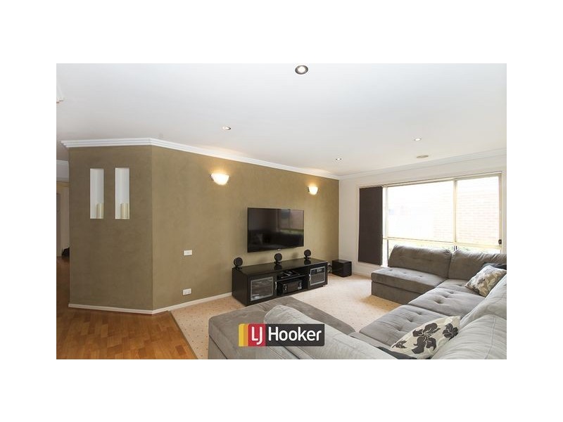 41 Sunshine Loop, Dunlop ACT 2615