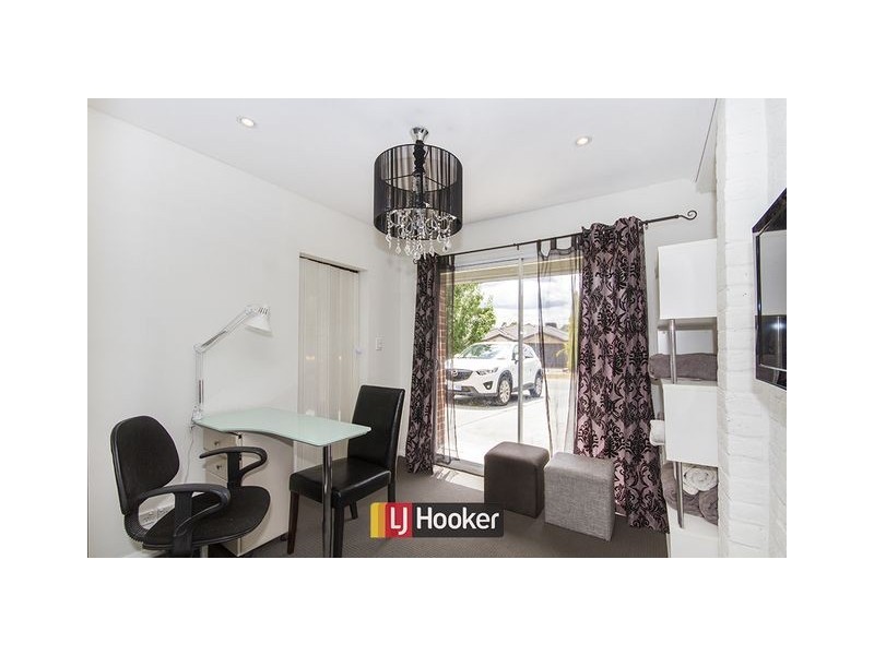 41 Sunshine Loop, Dunlop ACT 2615