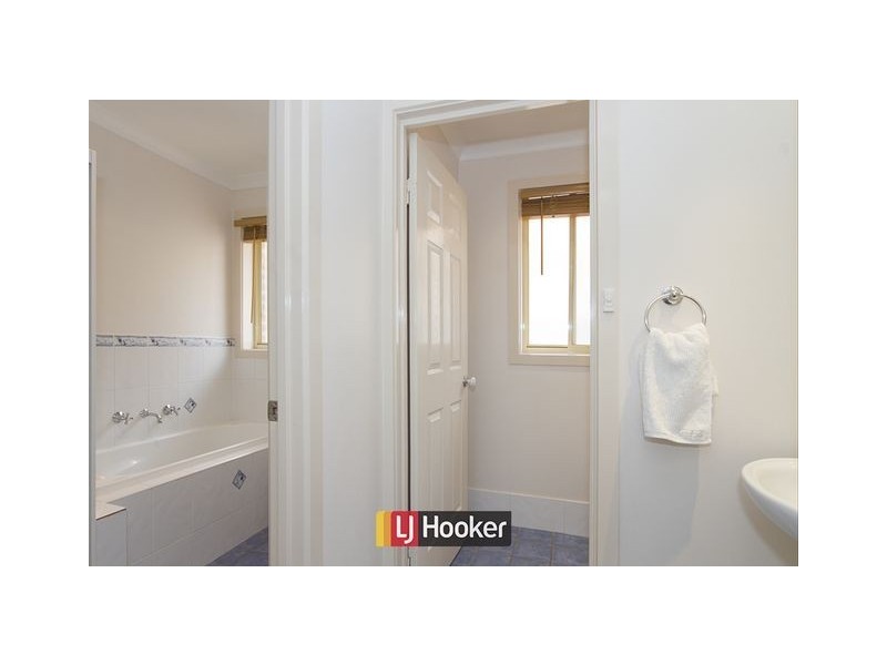 41 Sunshine Loop, Dunlop ACT 2615