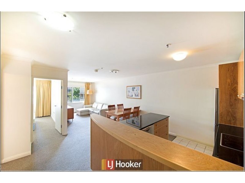 215/2 Akuna Street, City ACT 2601