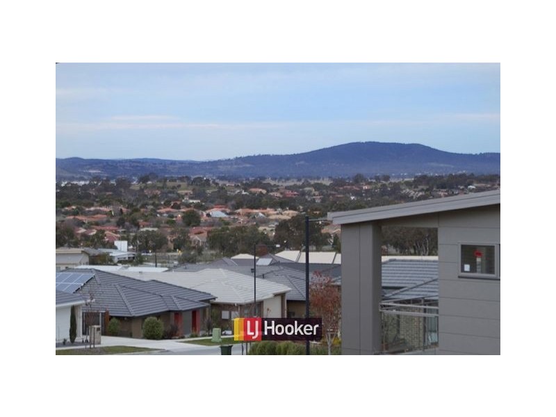 29 Mayfair Bott Crescent, Casey ACT 2913