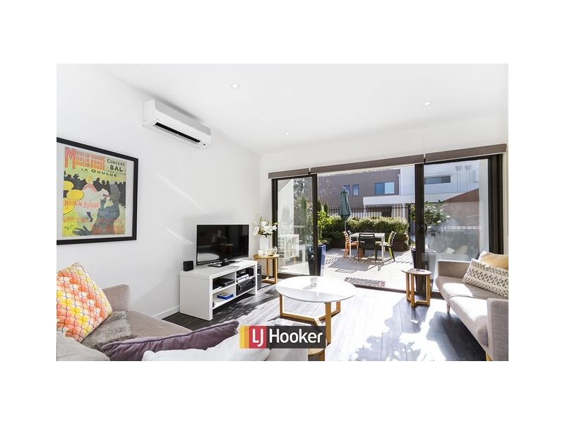 Unit 67/39 Jerrabomberra Avenue, Narrabundah ACT 2604