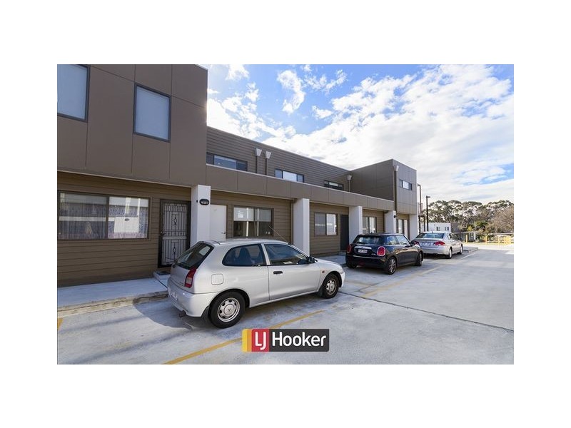 Unit 67/39 Jerrabomberra Avenue, Narrabundah ACT 2604
