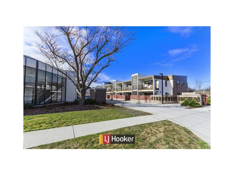 Unit 67/39 Jerrabomberra Avenue, Narrabundah ACT 2604