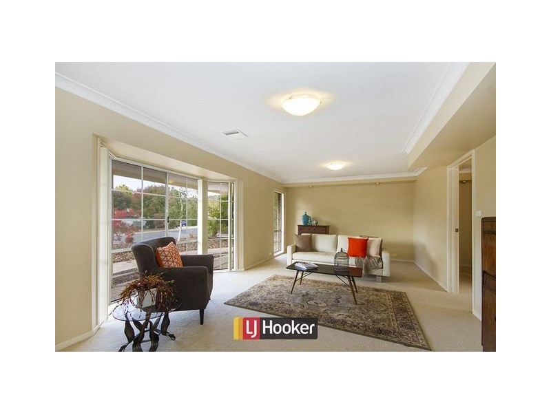 7 Redwood Avenue, Jerrabomberra NSW 2619