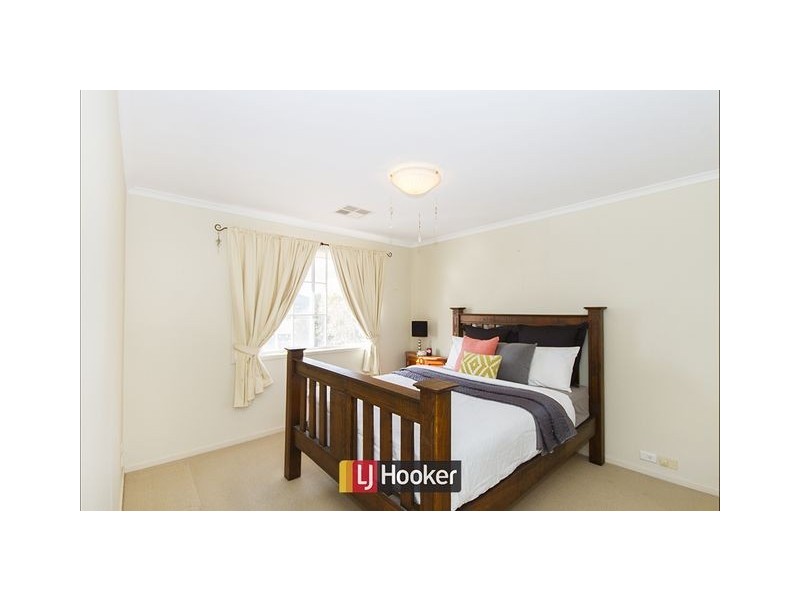 7 Redwood Avenue, Jerrabomberra NSW 2619