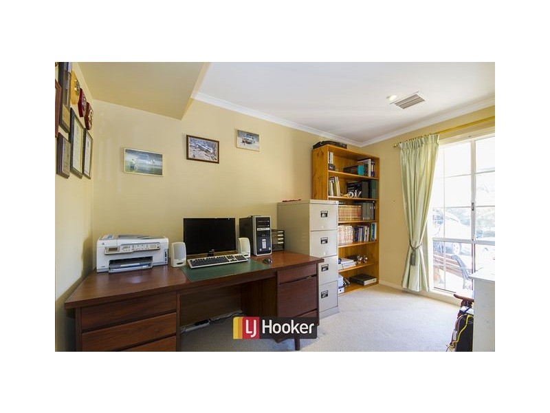 7 Redwood Avenue, Jerrabomberra NSW 2619