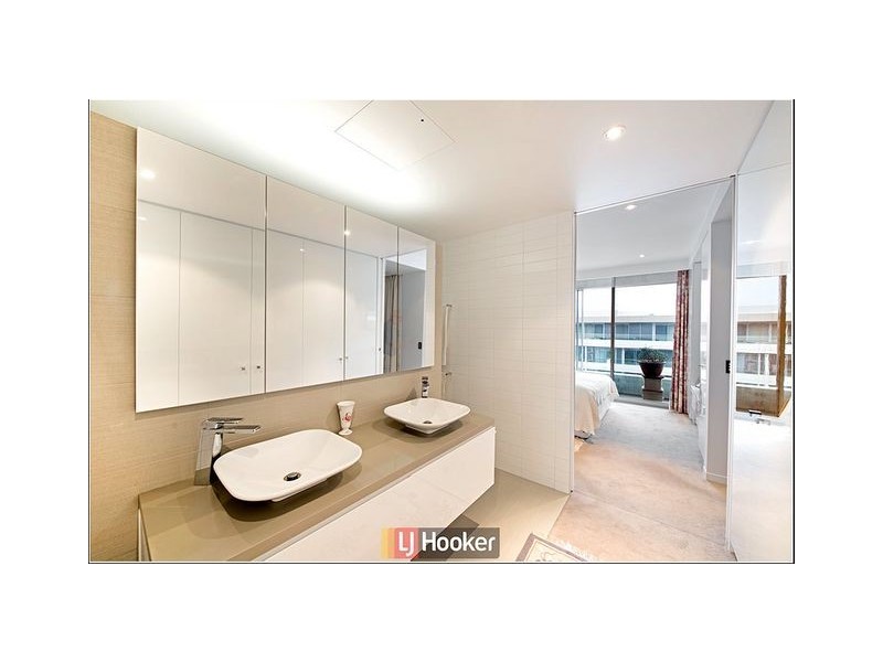 323/2 Grose Street, Deakin ACT 2600