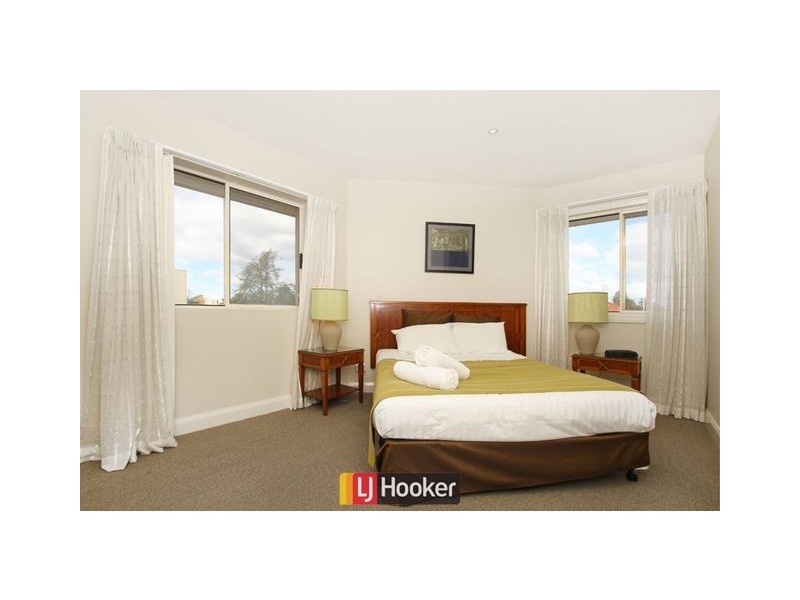 156/7 Empire Circuit, Forrest ACT 2603