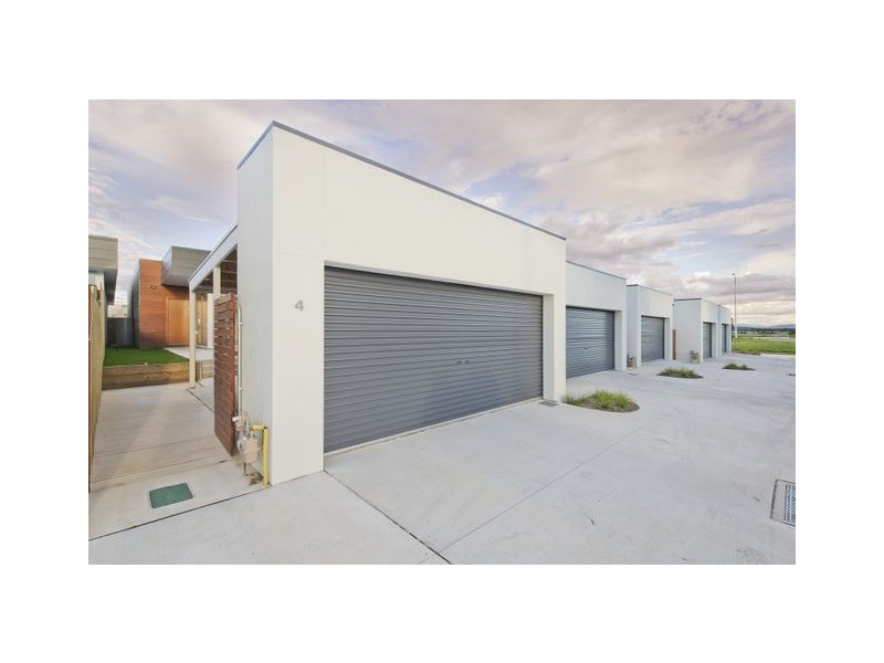 4/3 Adventure Street, Harrison ACT 2914