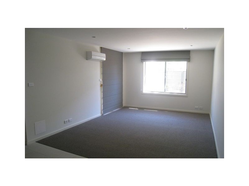 18/74-76 Henty Street, Braddon ACT 2612