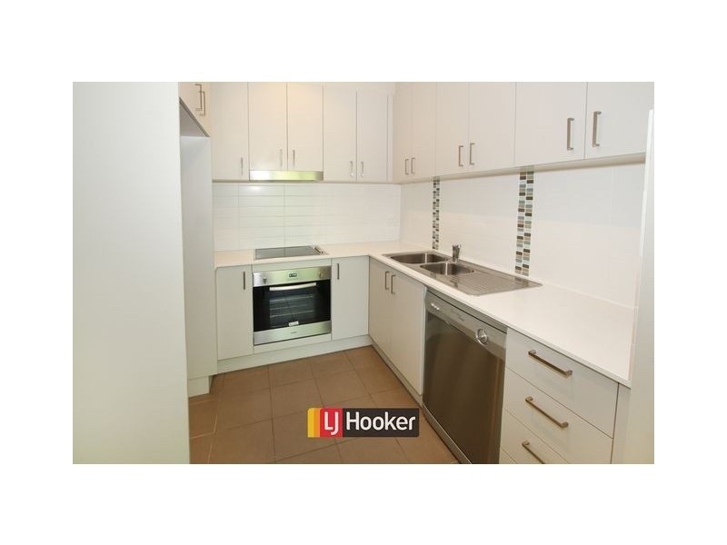 8/6 Guthrie Street, Dickson ACT 2602