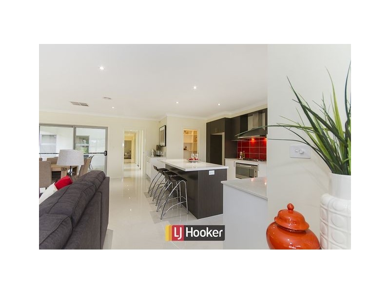 26 Pooley Street, Forde ACT 2914