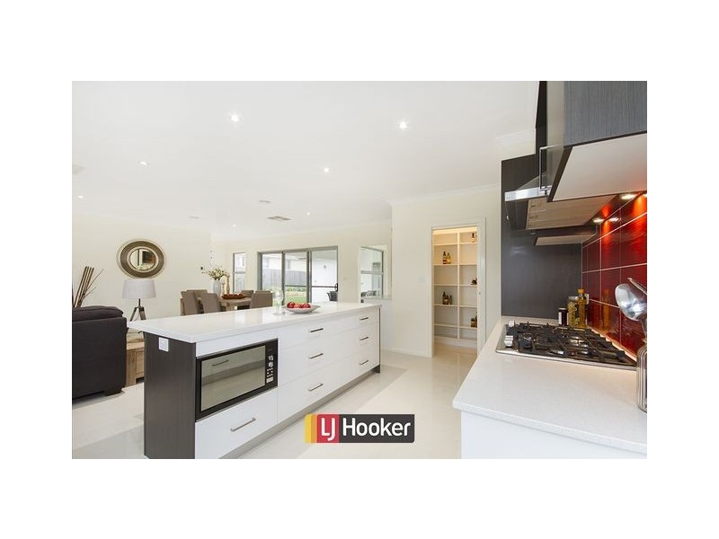 26 Pooley Street, Forde ACT 2914