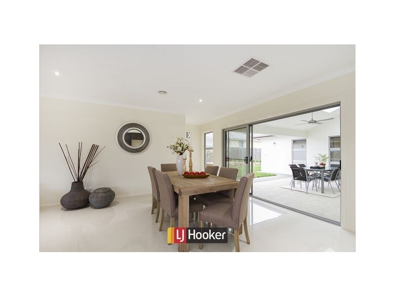 26 Pooley Street, Forde ACT 2914