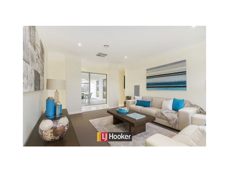 26 Pooley Street, Forde ACT 2914