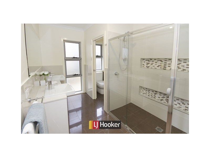 26 Pooley Street, Forde ACT 2914