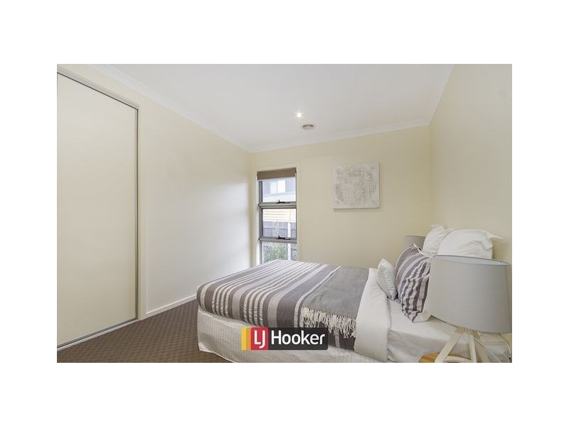 26 Pooley Street, Forde ACT 2914