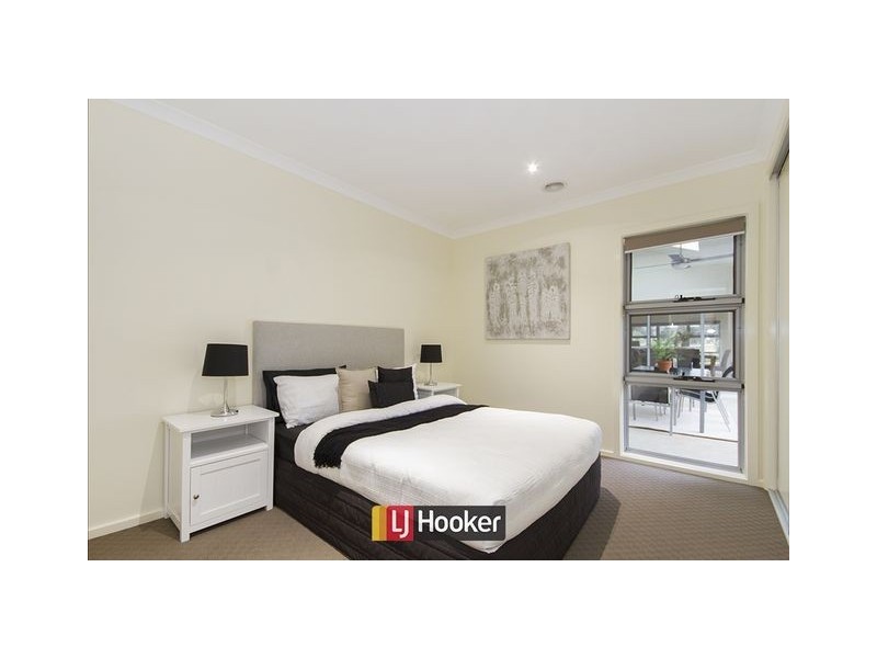 26 Pooley Street, Forde ACT 2914