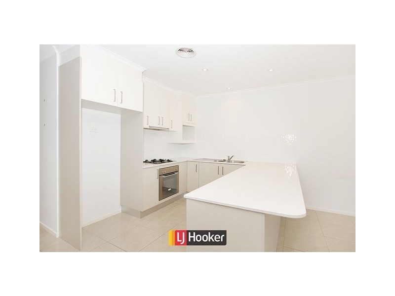 2/13 Coppin Place, Weetangera ACT 2614