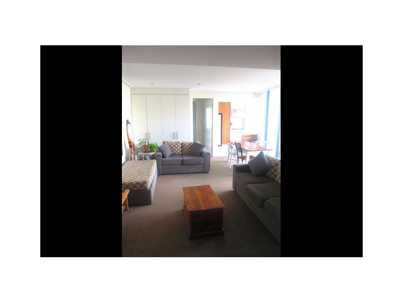 172/15 Coranderrk Street, City ACT 2601