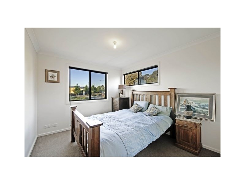 33 Neil Harris Crescent, Forde ACT 2914