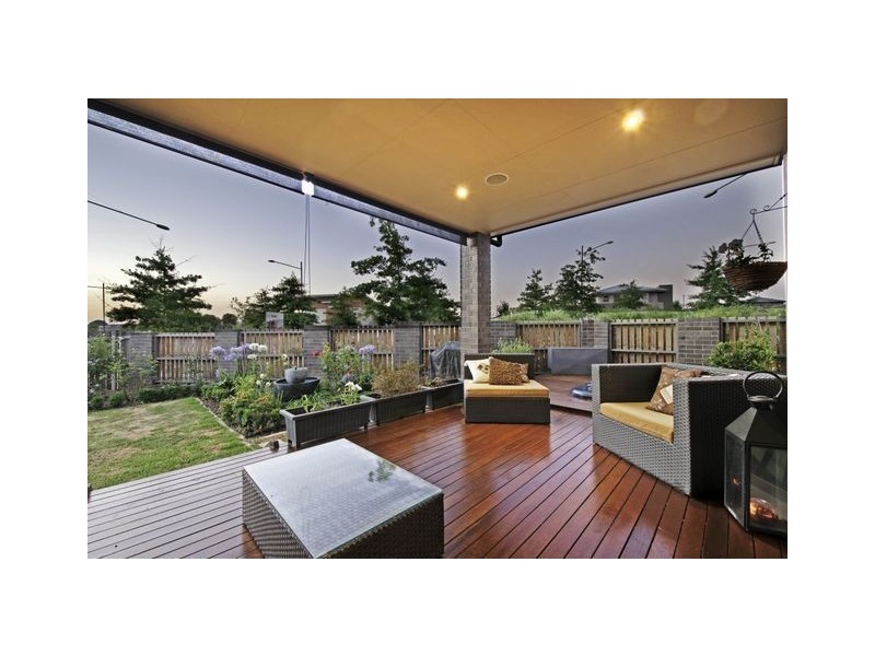 33 Neil Harris Crescent, Forde ACT 2914