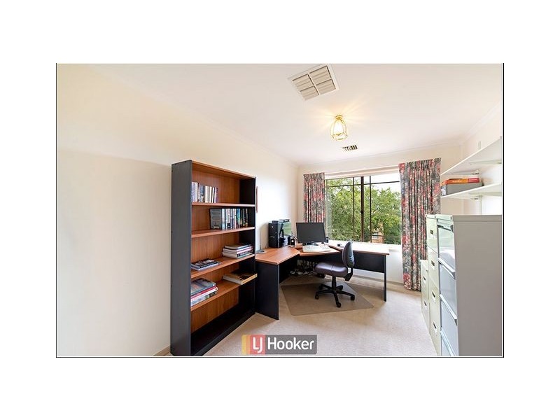 8 Ayers Fowler Street, Nicholls ACT 2913