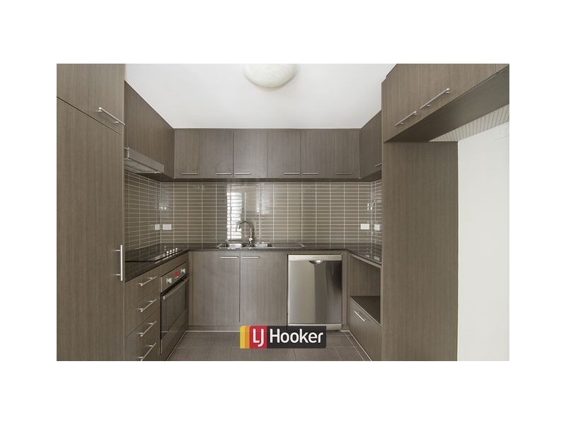 97/64 College Street, Belconnen ACT 2617