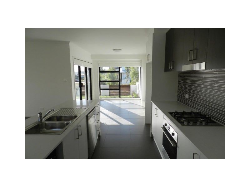 2 Errol Street, Crace ACT 2911