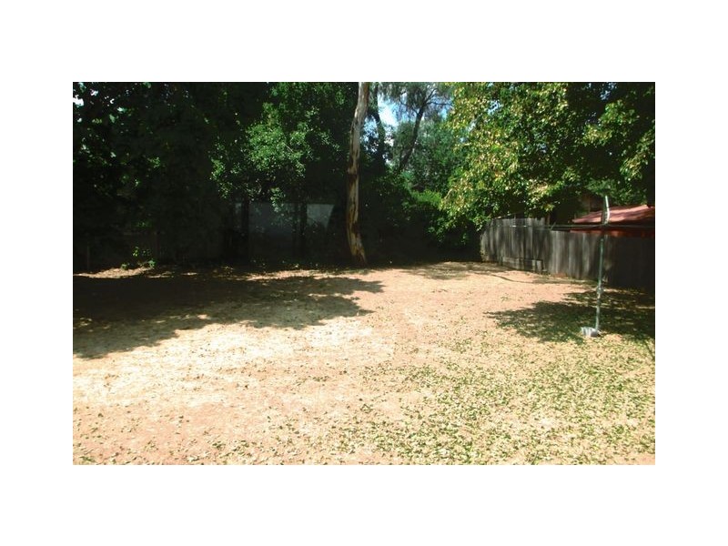 29 Kitchener Street, Hughes ACT 2605