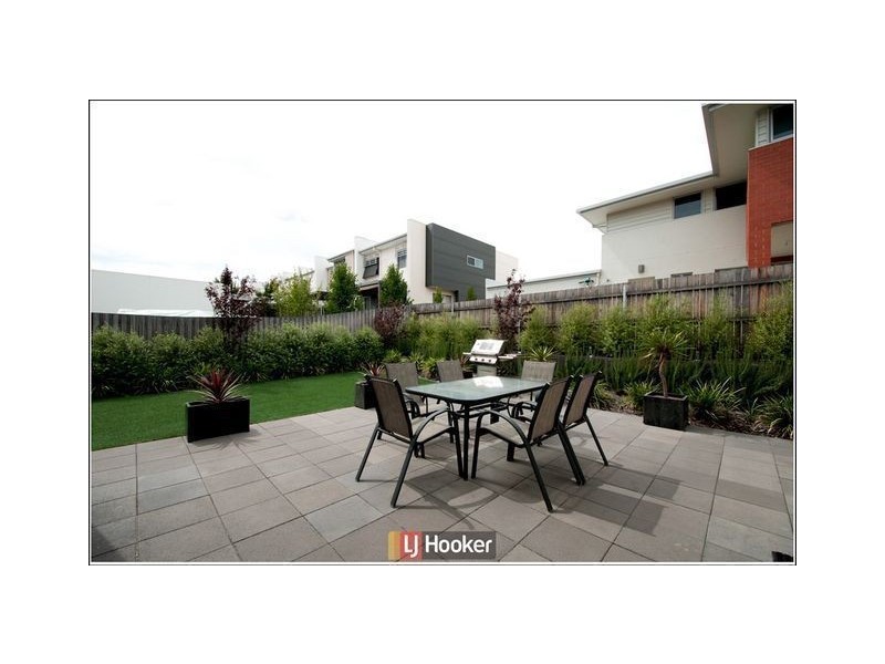 21 Abena Avenue, Crace ACT 2911