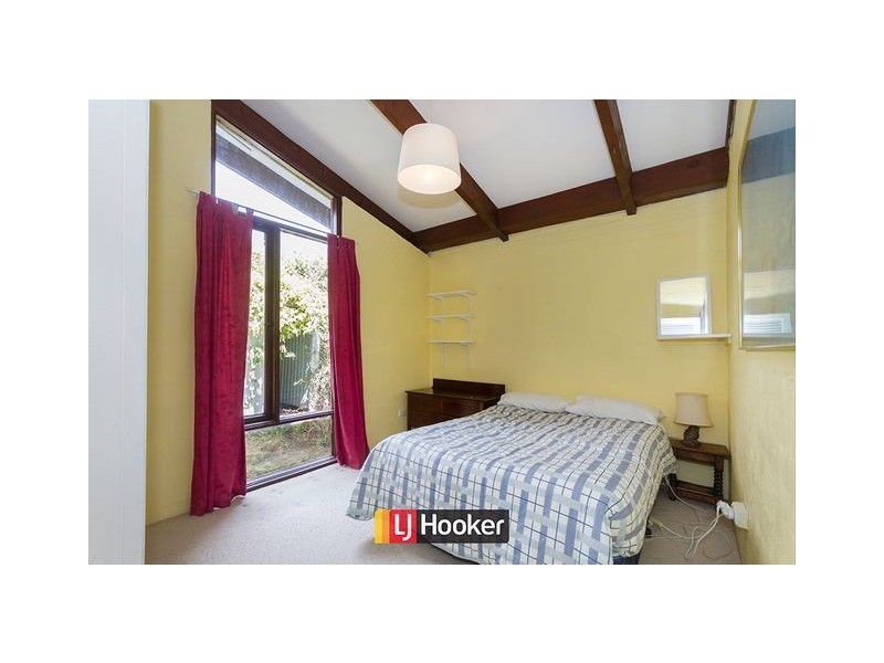 94 Pridham Street, Farrer ACT 2607