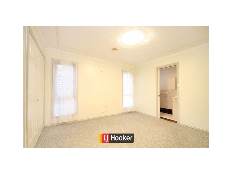 16 Paul Coe Crescent, Ngunnawal ACT 2913