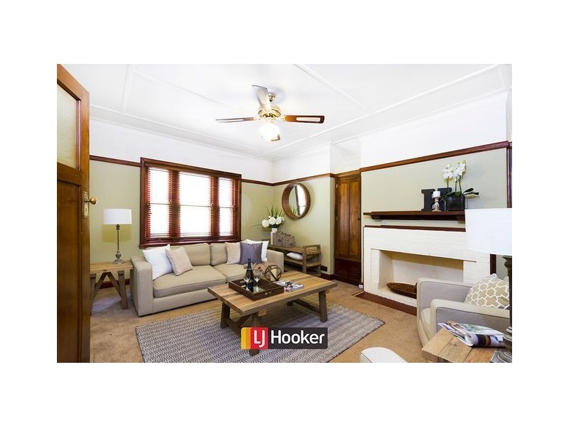 26 Booroondara Street, Reid ACT 2612