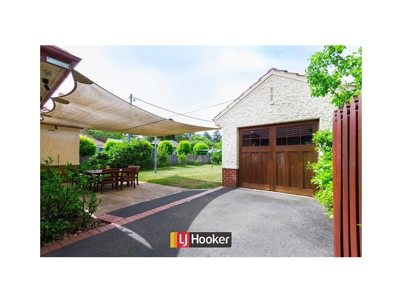 26 Booroondara Street, Reid ACT 2612