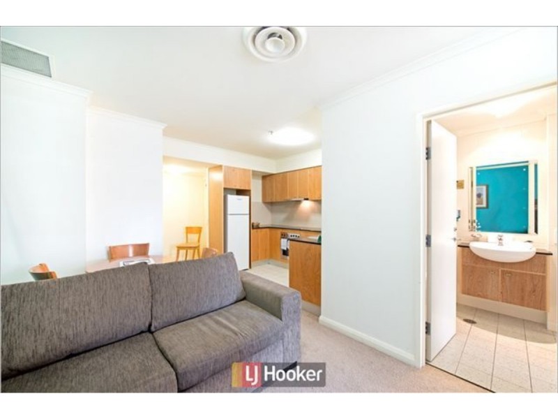 214/2 Akuna Street, City ACT 2601